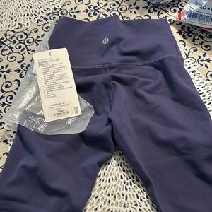Lululemon wunder train shorts in midnight orchid size 2 Barry colab